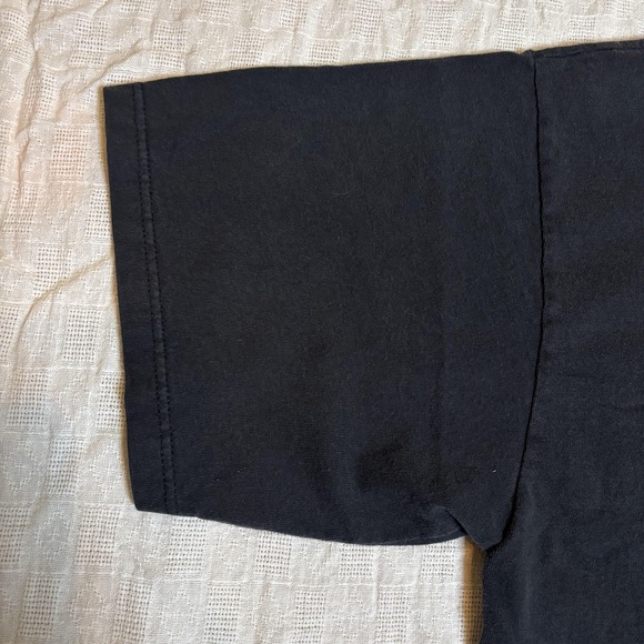 Vintage Guess Jeans Shirt Mens One Size Black Rainbow Logo Graphic 80s - Picture 13 of 14